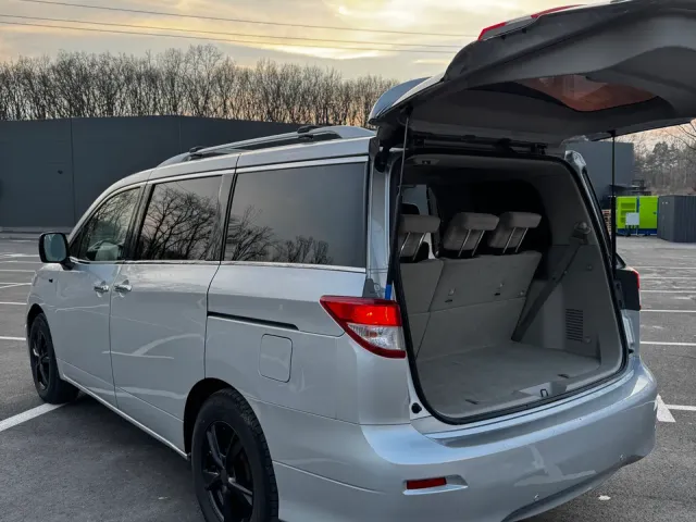 Nissan Quest - фото 4
