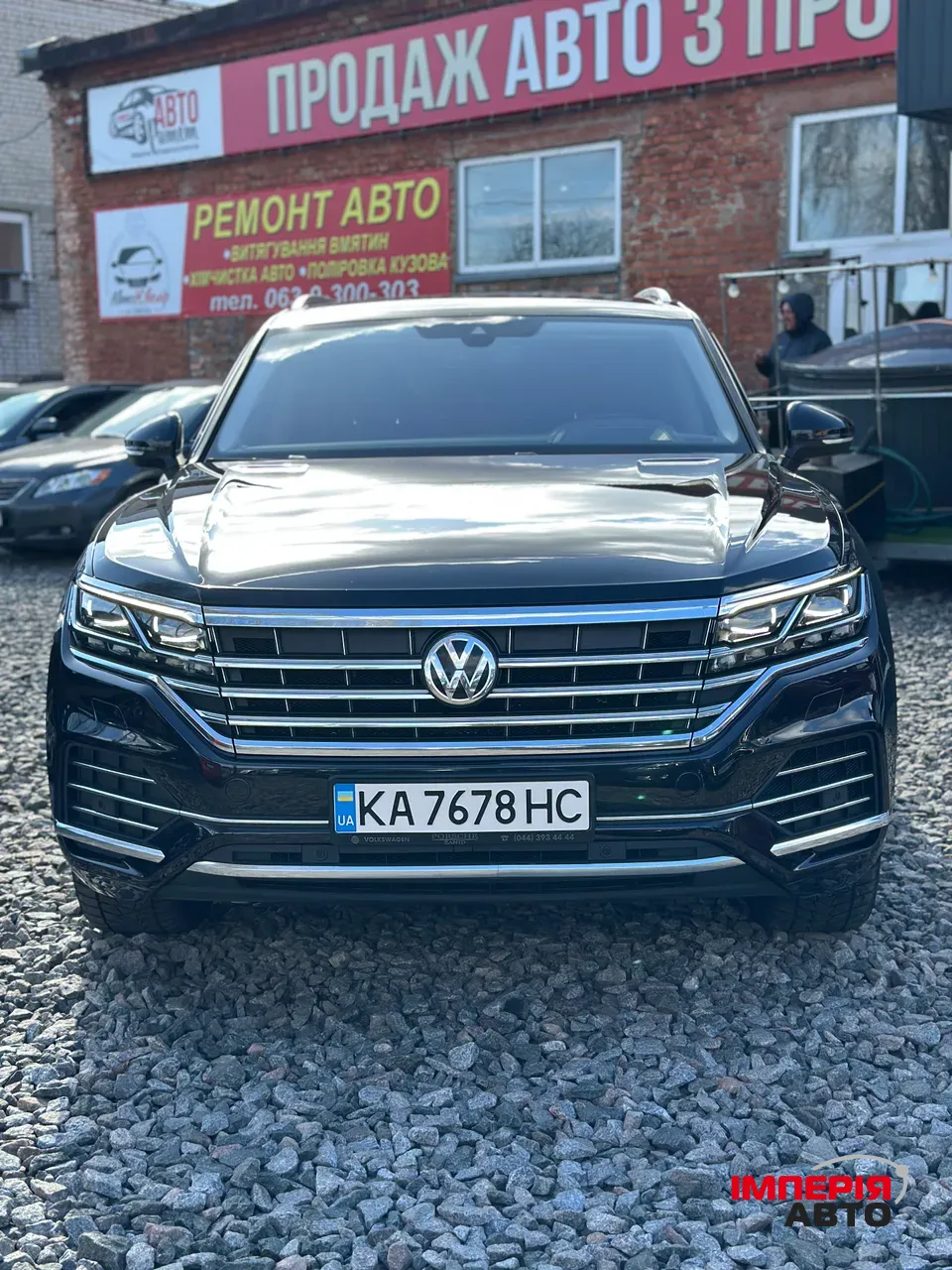Volkswagen Touareg - фото 3