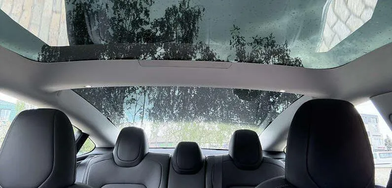 Tesla Model 3 - фото 14