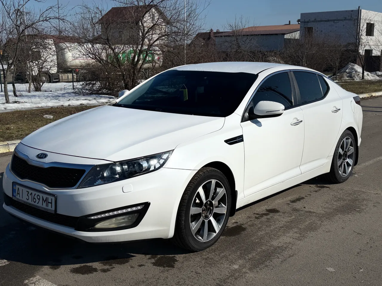 Kia Optima - фото 1