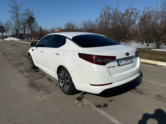 Kia Optima - фото 4