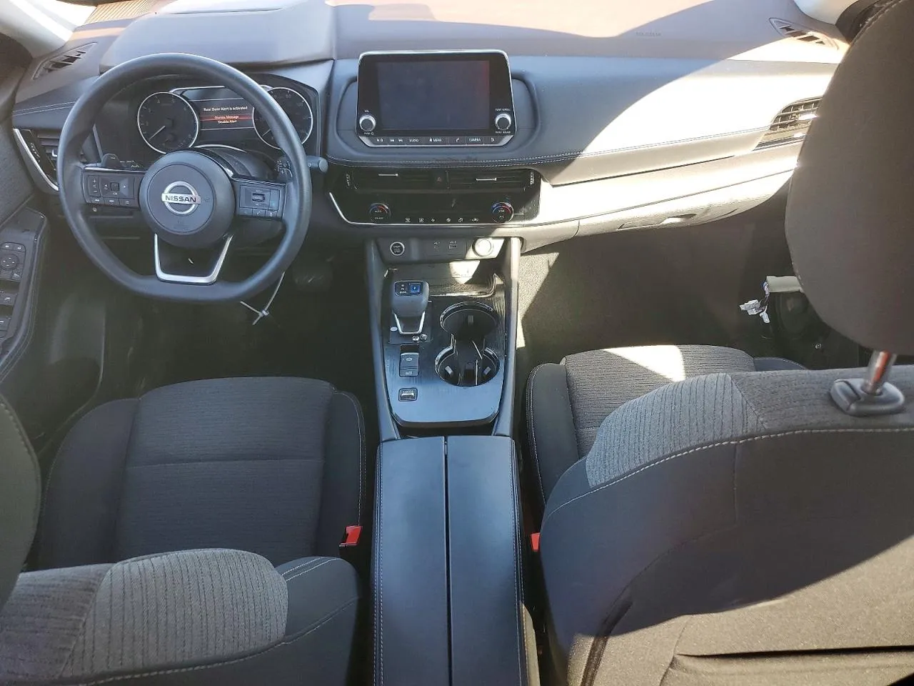 Nissan Rogue - фото 12