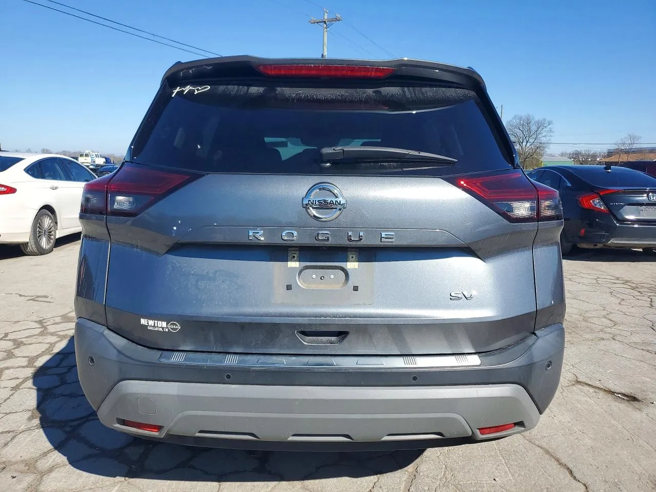 Nissan Rogue - фото 6