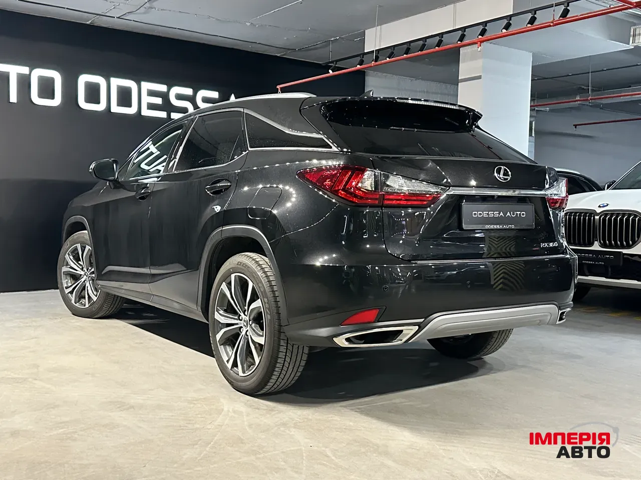 Lexus RX - фото 7