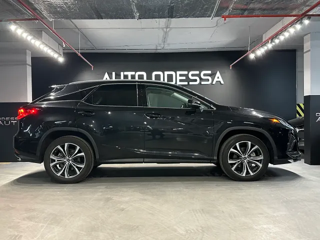 Lexus RX - фото 5