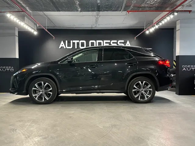 Lexus RX - фото 4