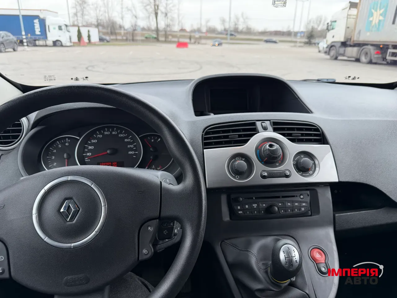 Renault Kangoo - фото 4