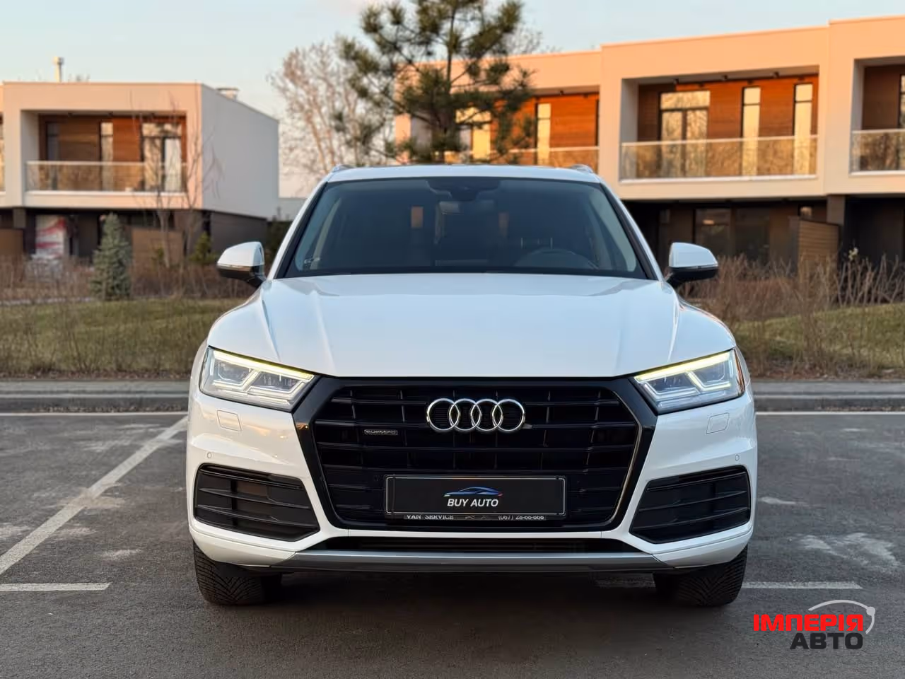 Audi Q5 - фото 8