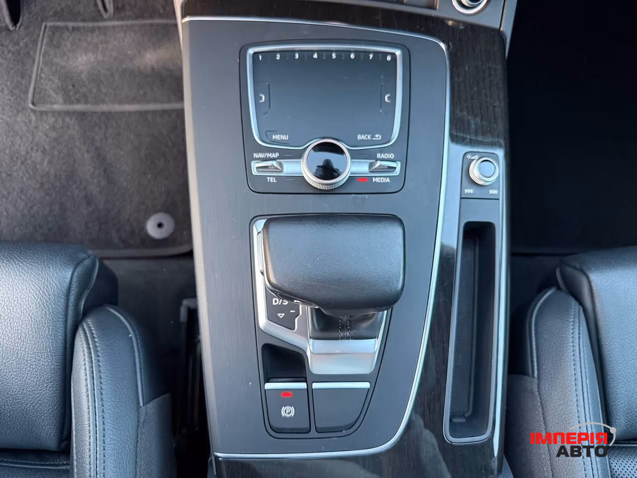 Audi Q5 - фото 23