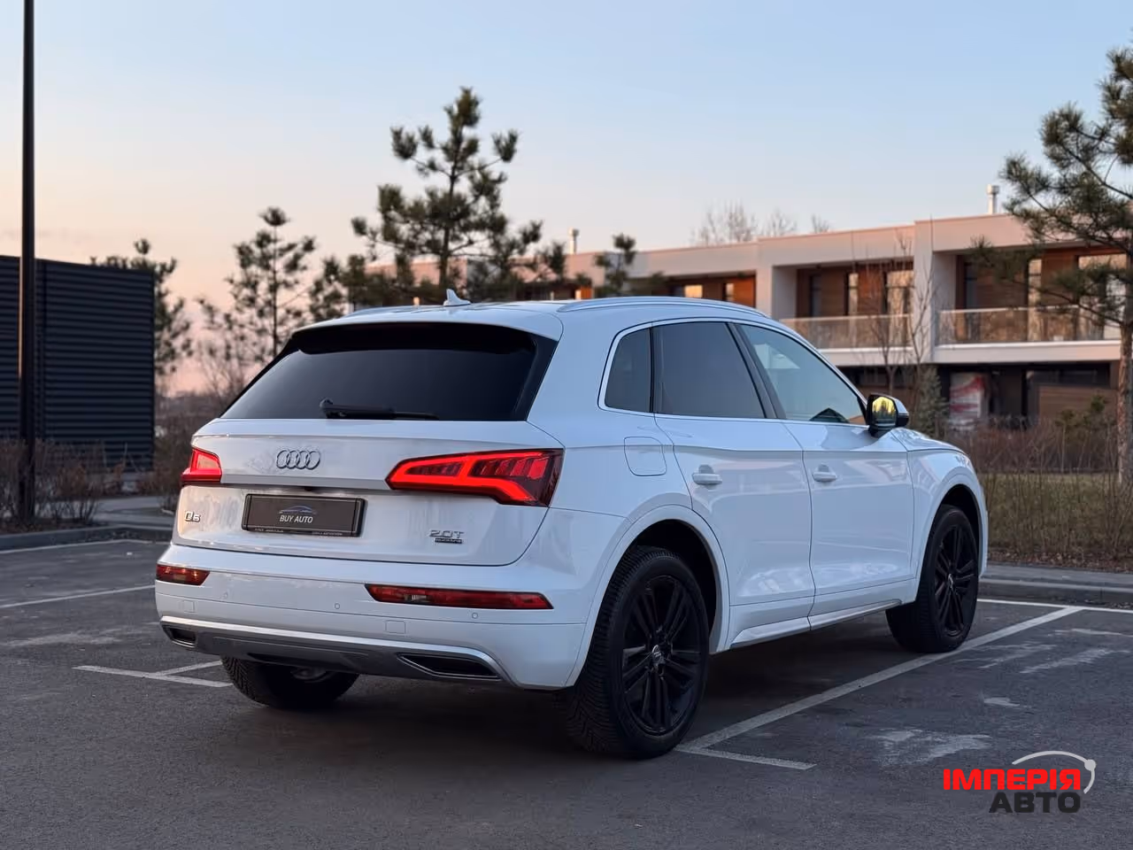 Audi Q5 - фото 6