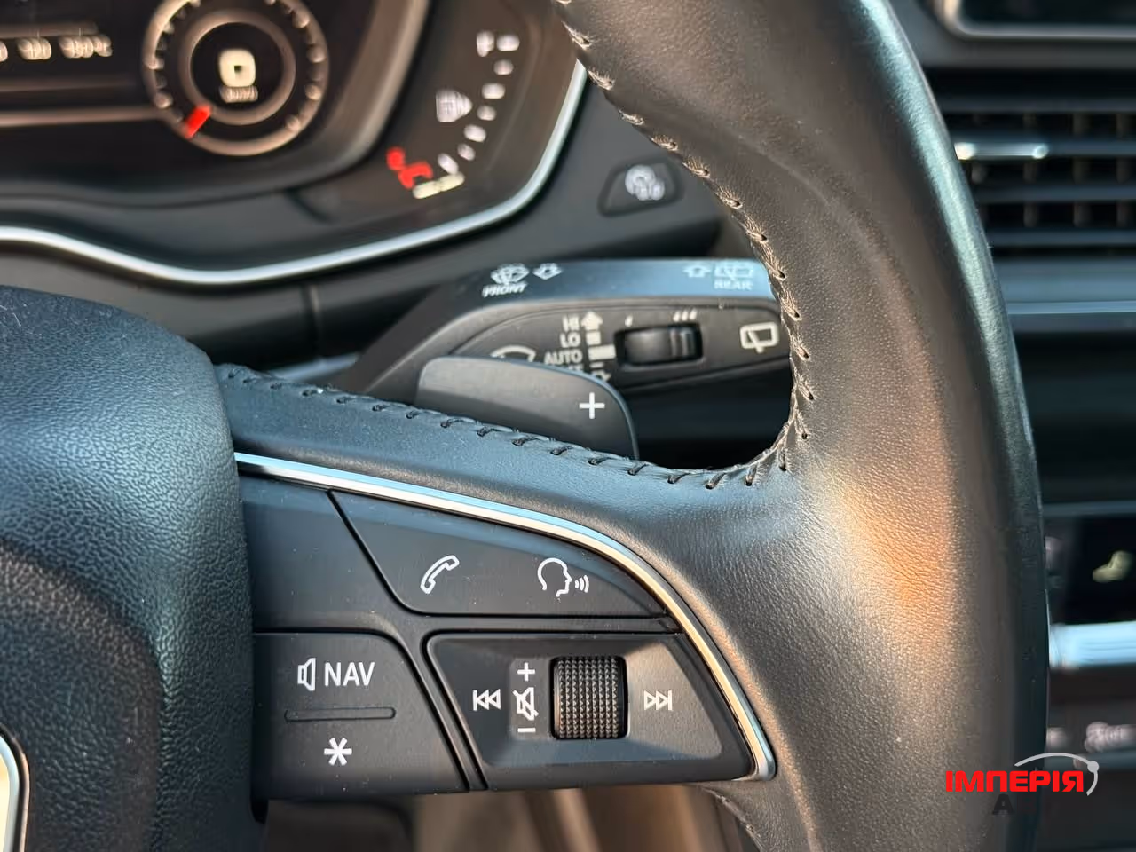 Audi Q5 - фото 19