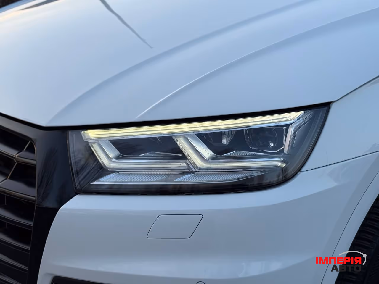 Audi Q5 - фото 12