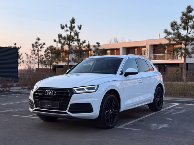 Audi Q5 - фото 4