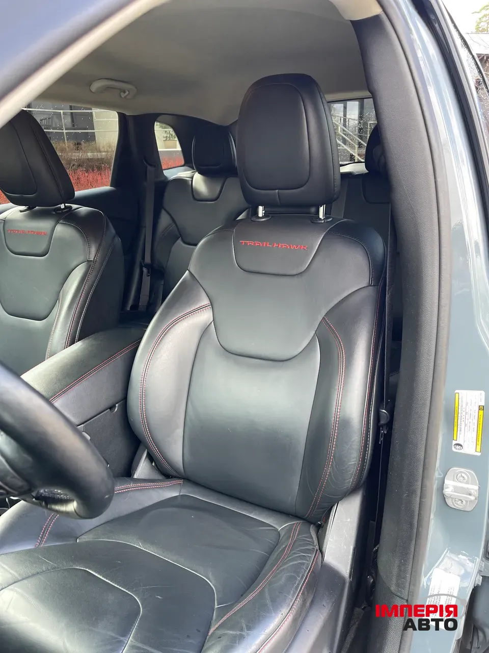 Jeep Cherokee - фото 13