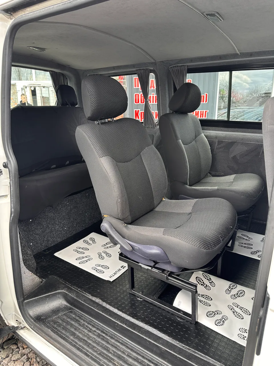 Volkswagen Transporter - фото 7