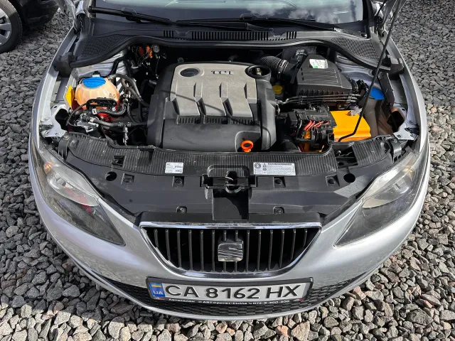 SEAT Ibiza - фото 4