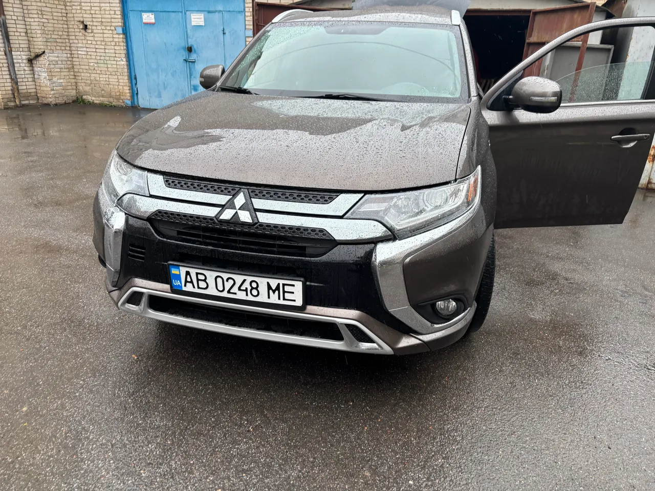 Mitsubishi Outlander - фото 13