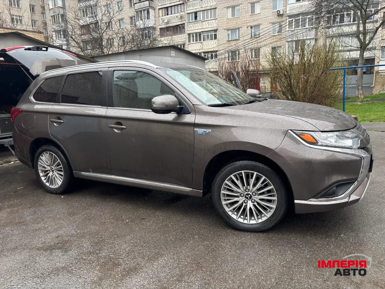 Mitsubishi Outlander - фото 19