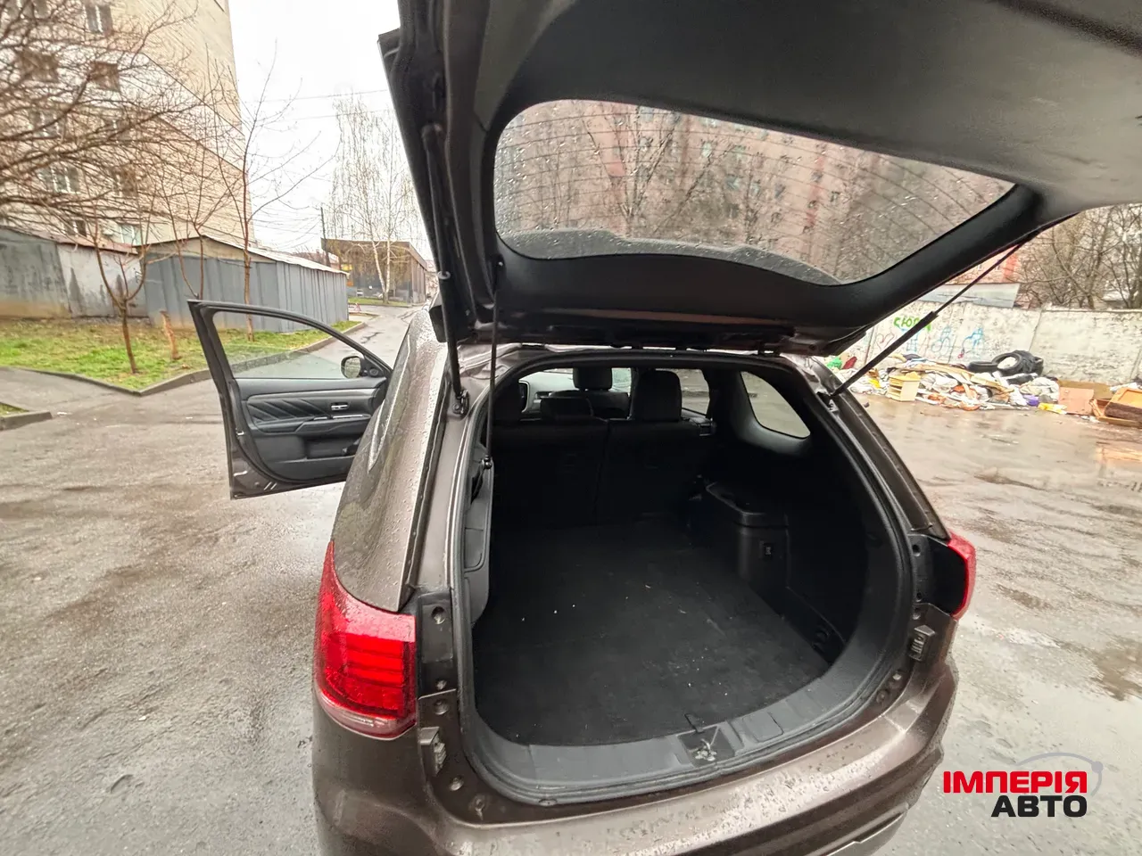 Mitsubishi Outlander - фото 28