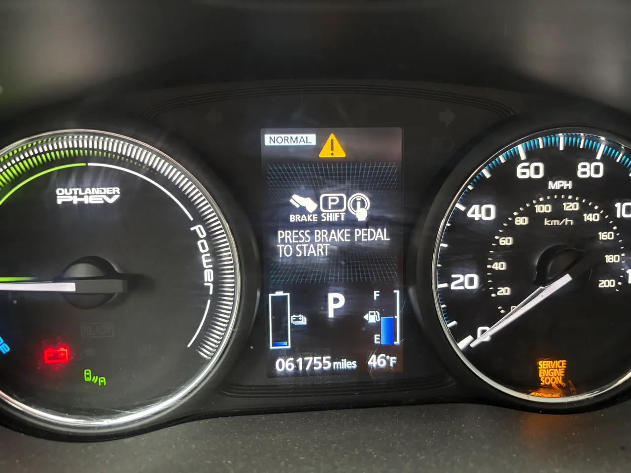 Mitsubishi Outlander - фото 43