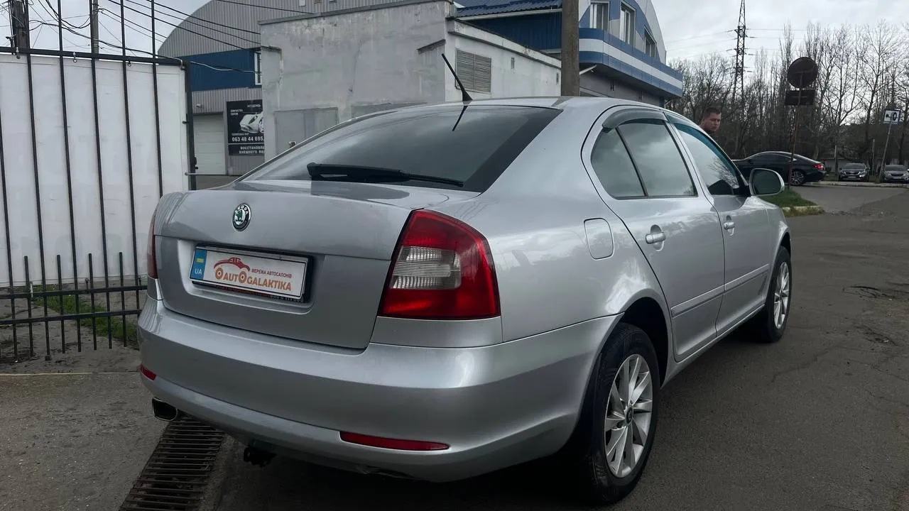 Skoda Octavia - фото 9
