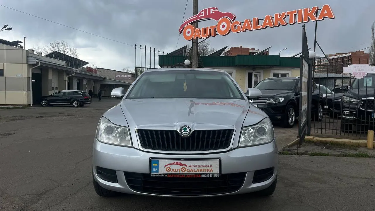 Skoda Octavia - фото 2