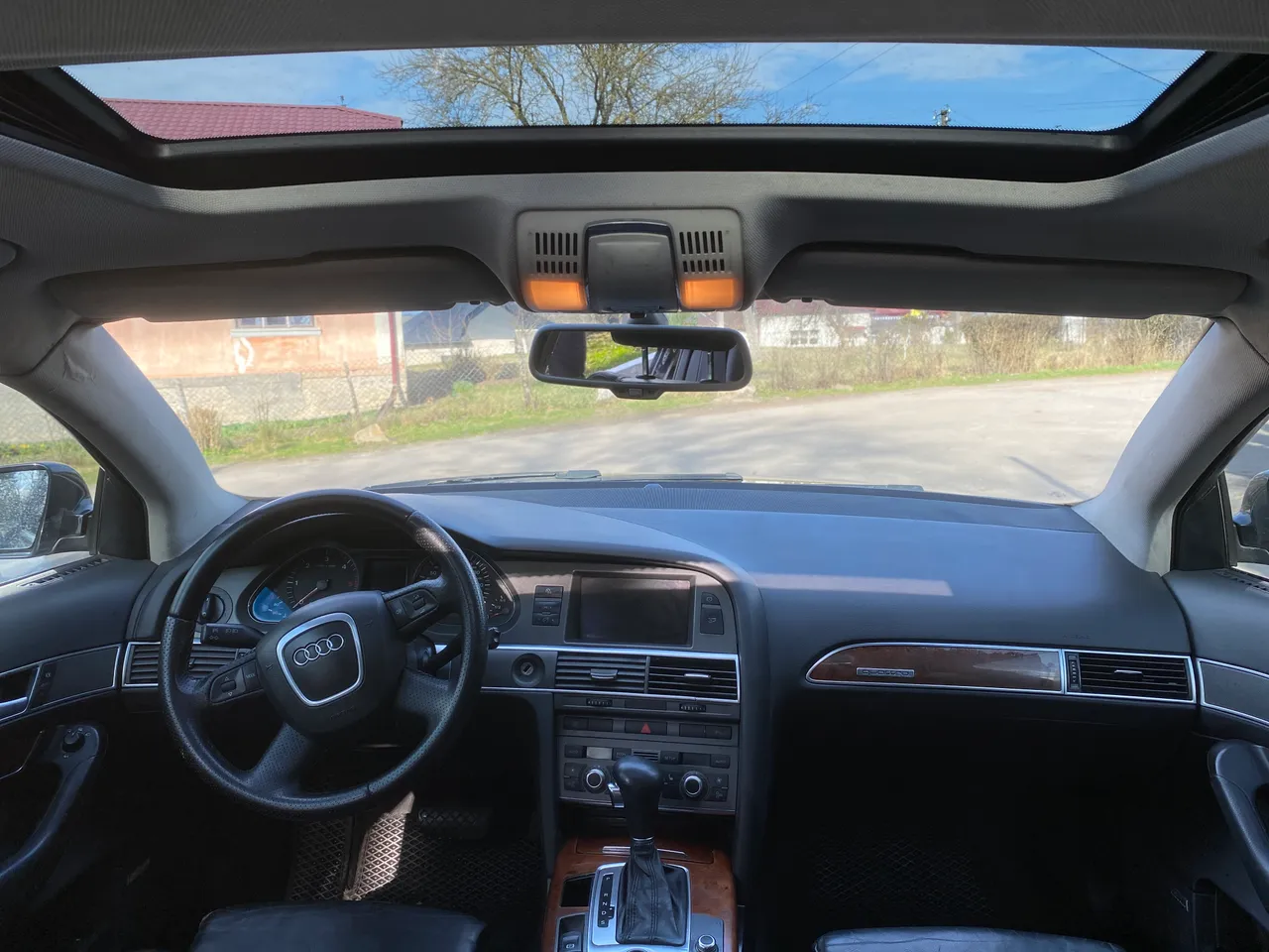 Audi A6 - фото 14