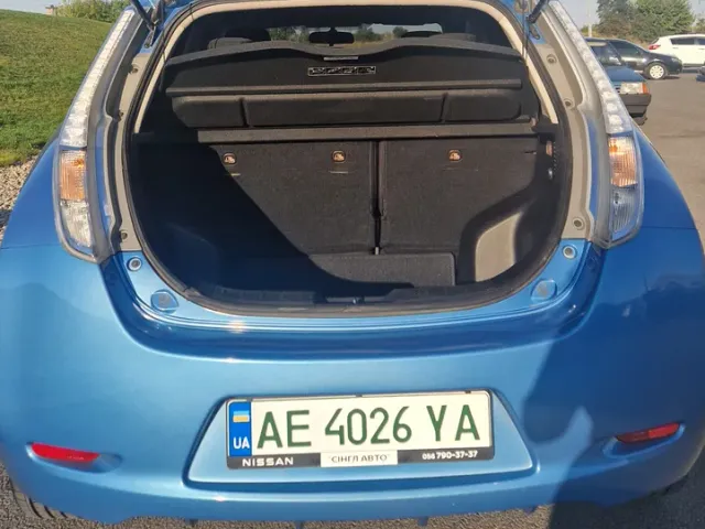 Nissan Leaf - фото 5