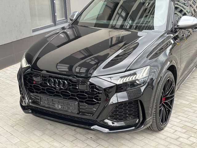 Audi RS Q8 - фото 4
