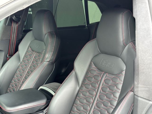 Audi RS Q8 - фото 2