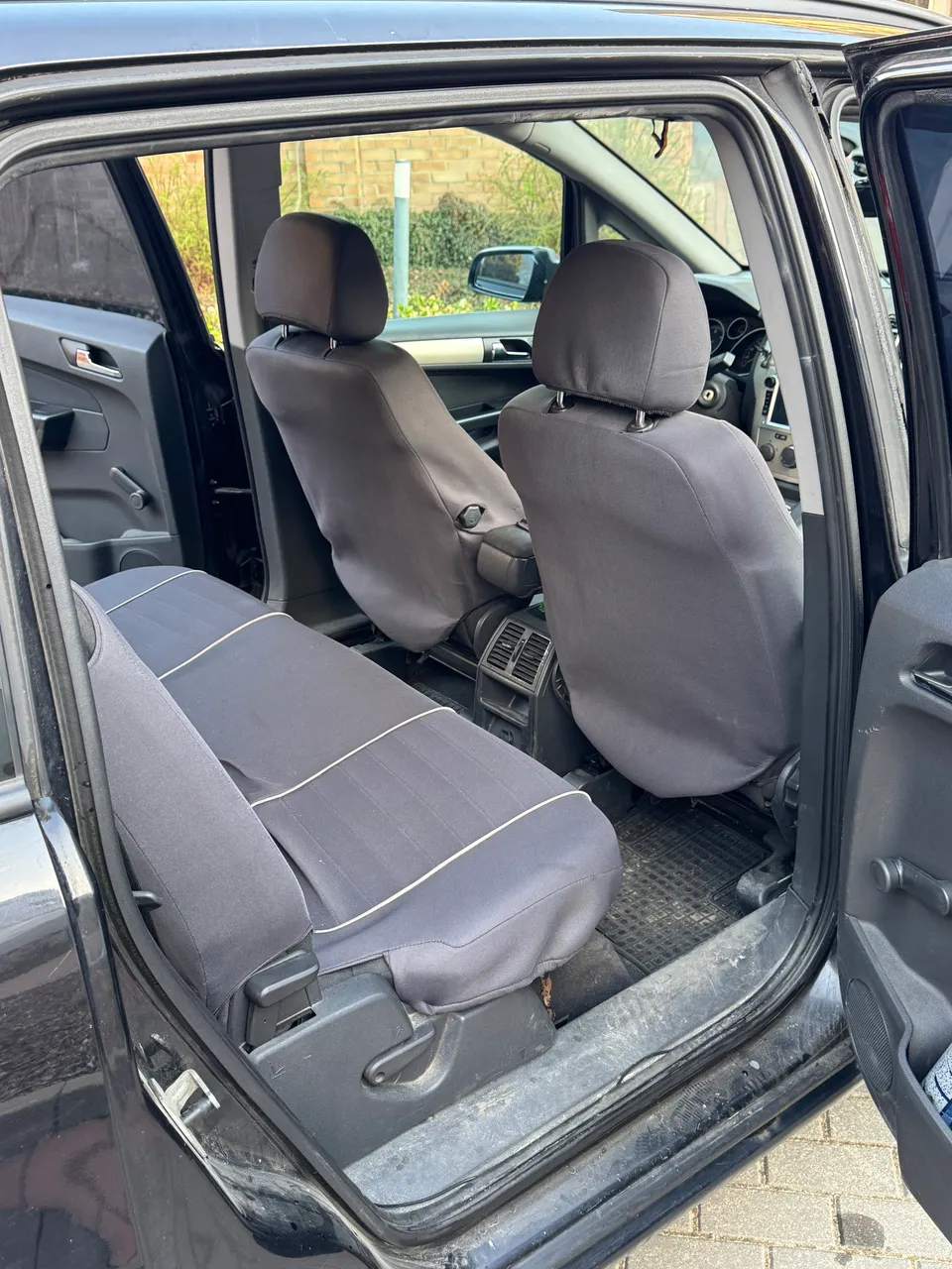 Opel Zafira - фото 10