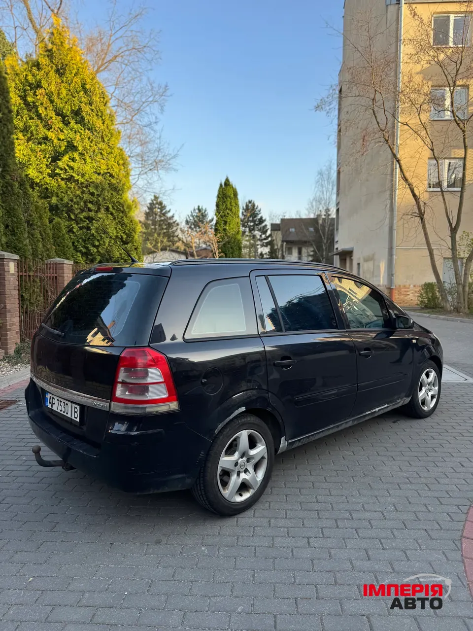 Opel Zafira - фото 6