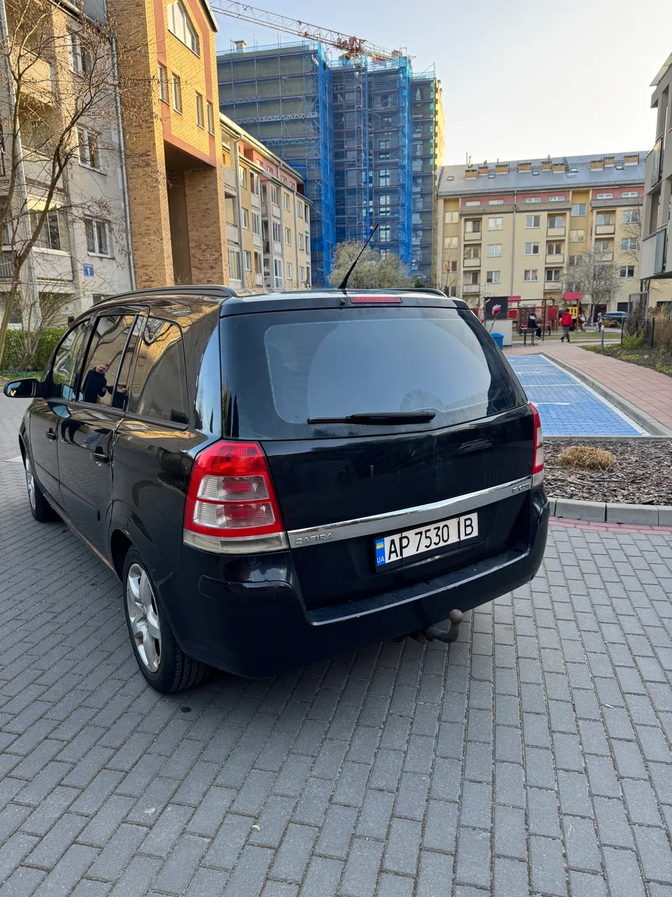 Opel Zafira - фото 4