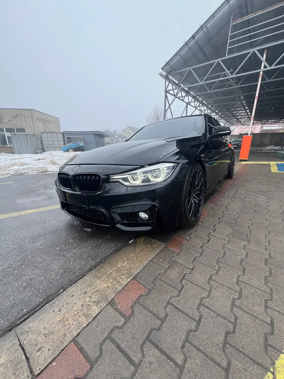 BMW 3 серії - фото 2