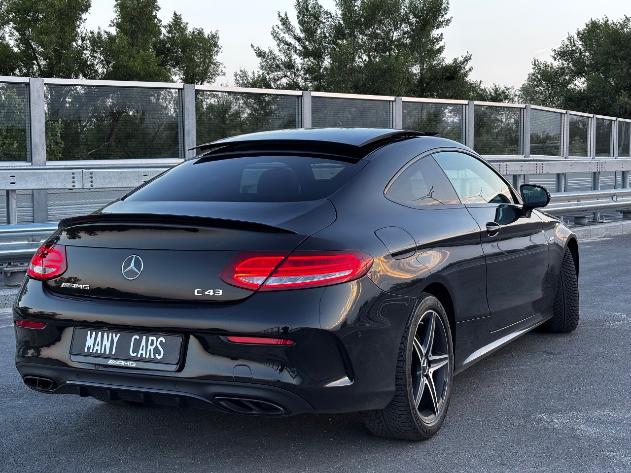 Mercedes-Benz C-Класс AMG - фото 6