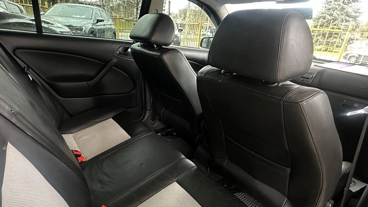 Skoda Octavia - фото 6