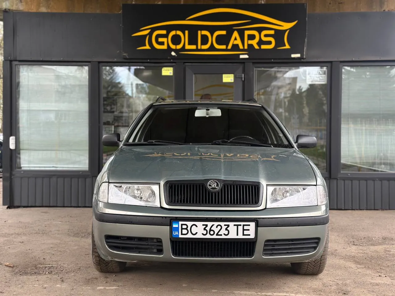 Skoda Octavia - фото 1