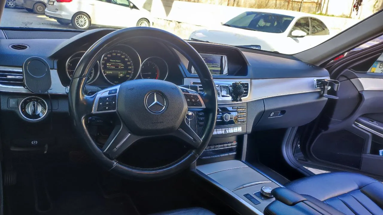 Mercedes-Benz E-Класс - фото 8