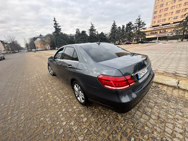 Mercedes-Benz E-Класс - фото 5