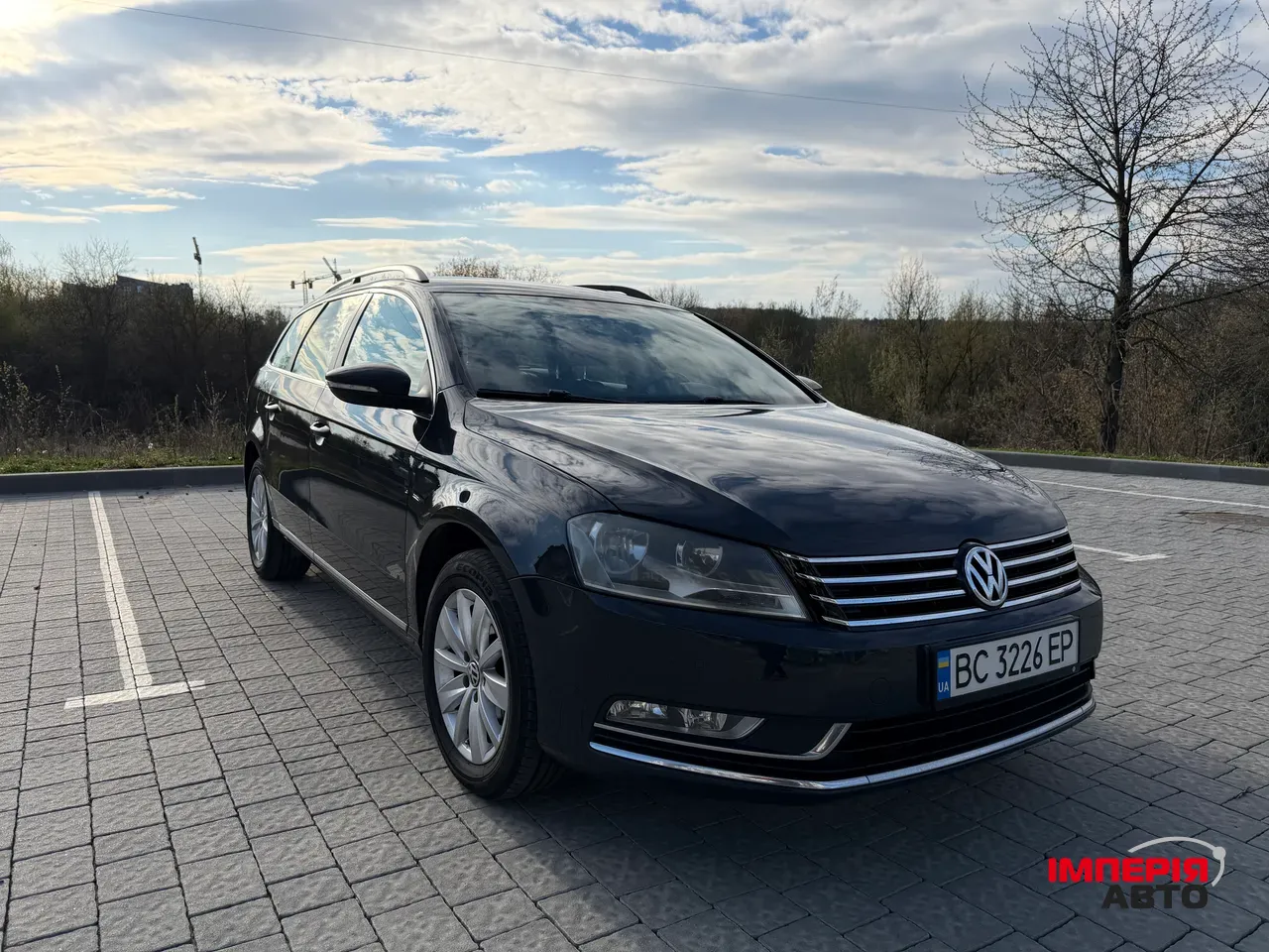 Volkswagen Passat - фото 4