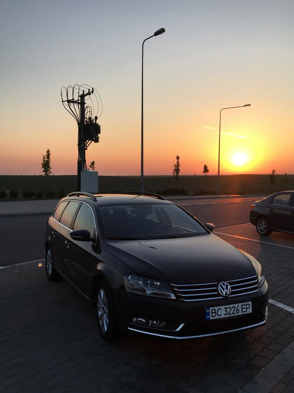 Volkswagen Passat - фото 1