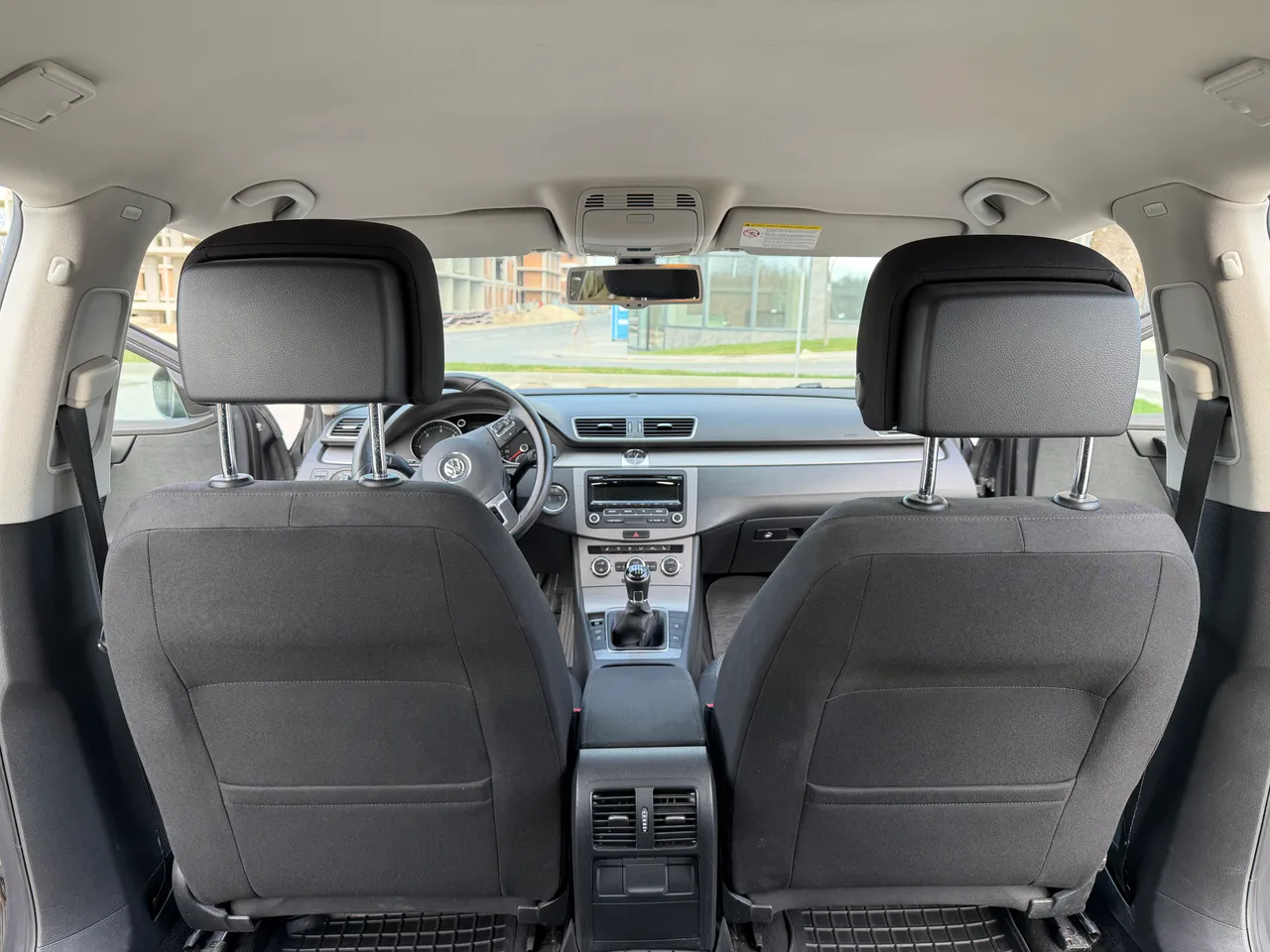 Volkswagen Passat - фото 25