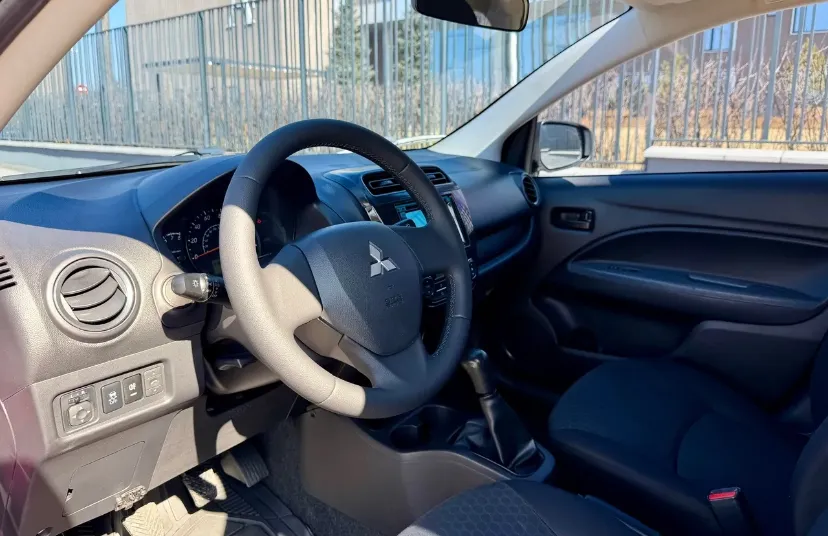 Mitsubishi Mirage - фото 13