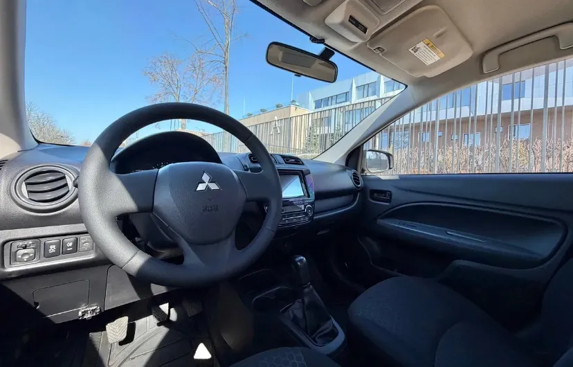 Mitsubishi Mirage - фото 14