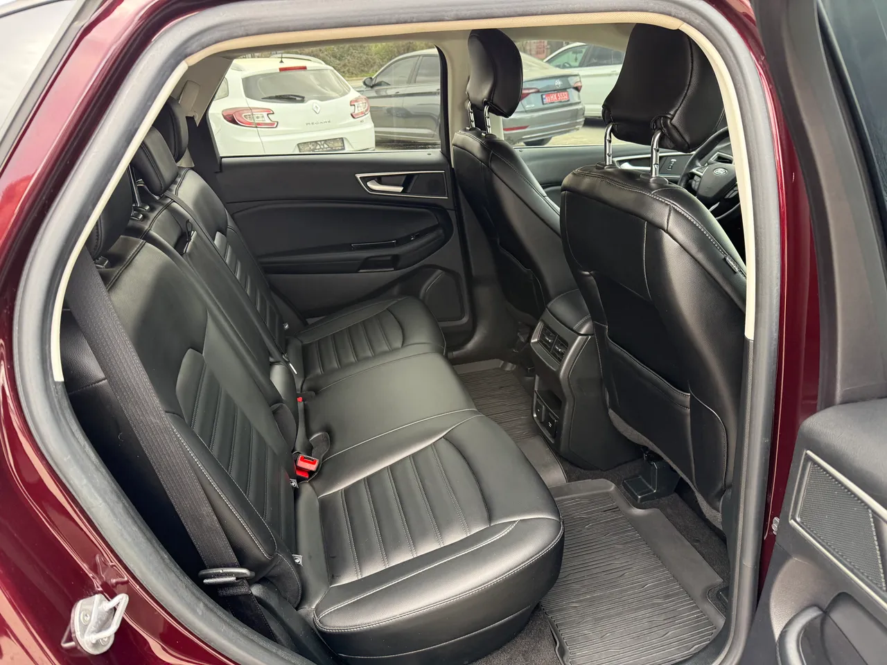 Ford Edge - фото 23