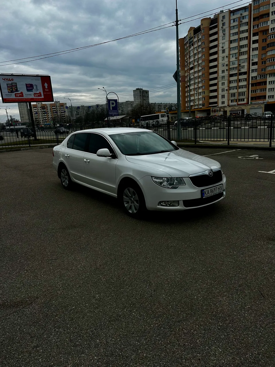 Skoda Superb - фото 4