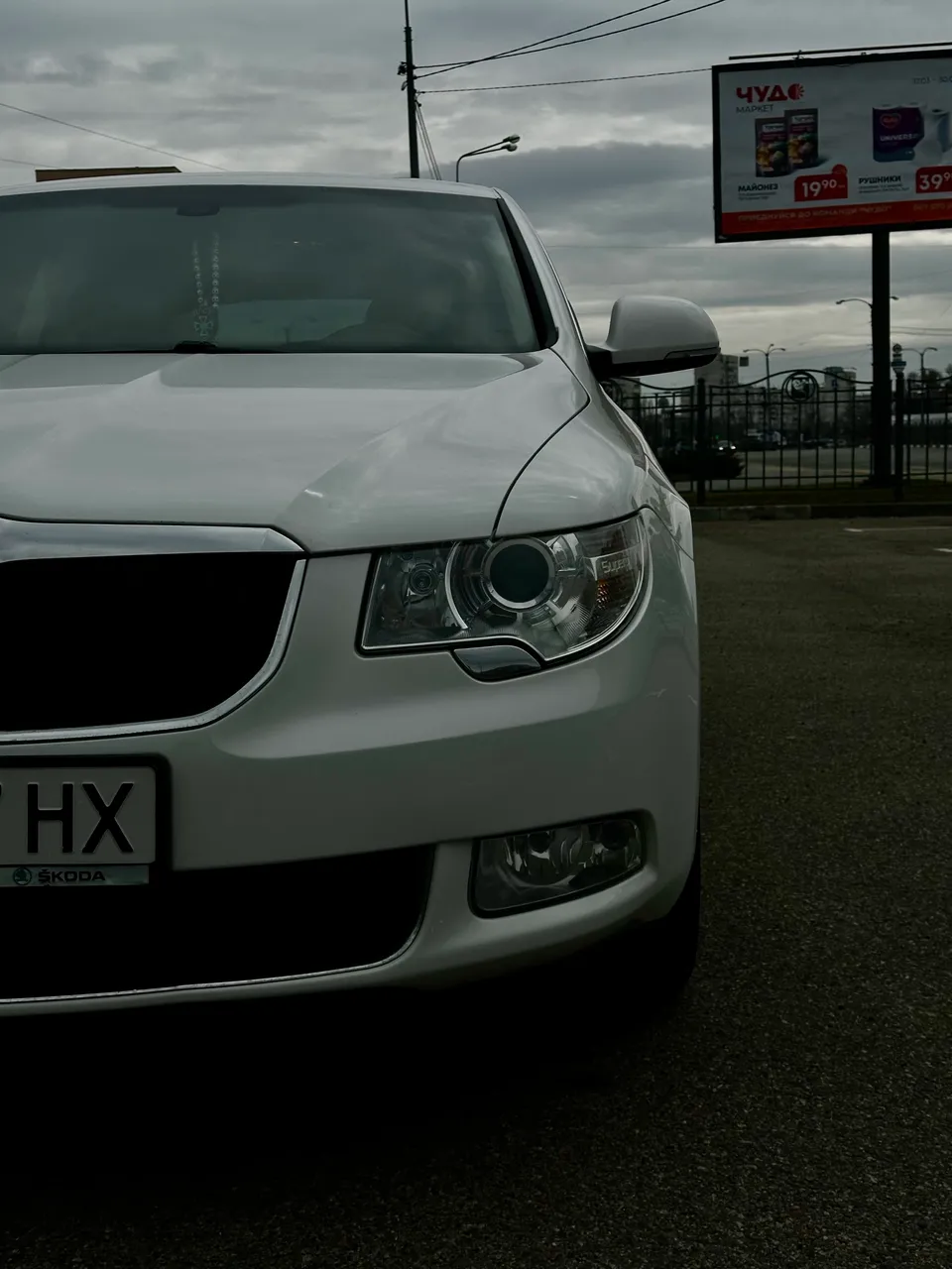 Skoda Superb - фото 12