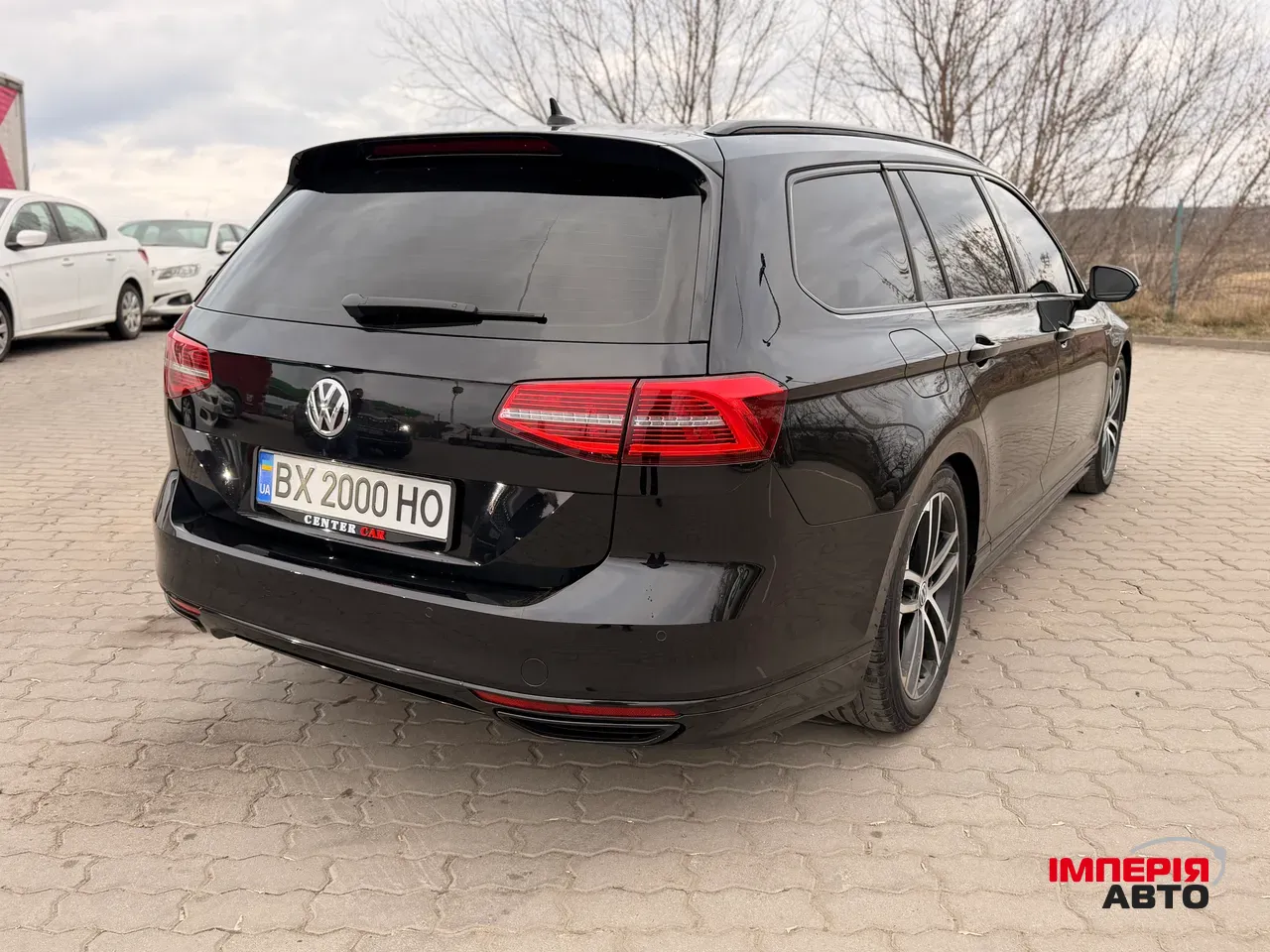 Volkswagen Passat - фото 9