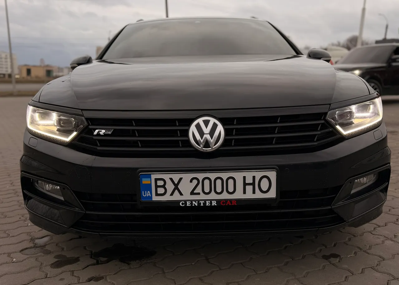 Volkswagen Passat - фото 3