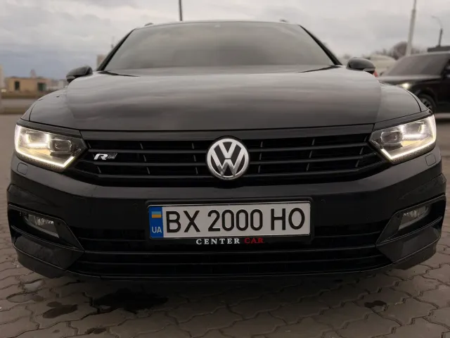 Volkswagen Passat - фото 3